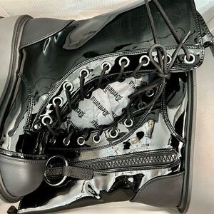 Demonia Slacker 220 Boots